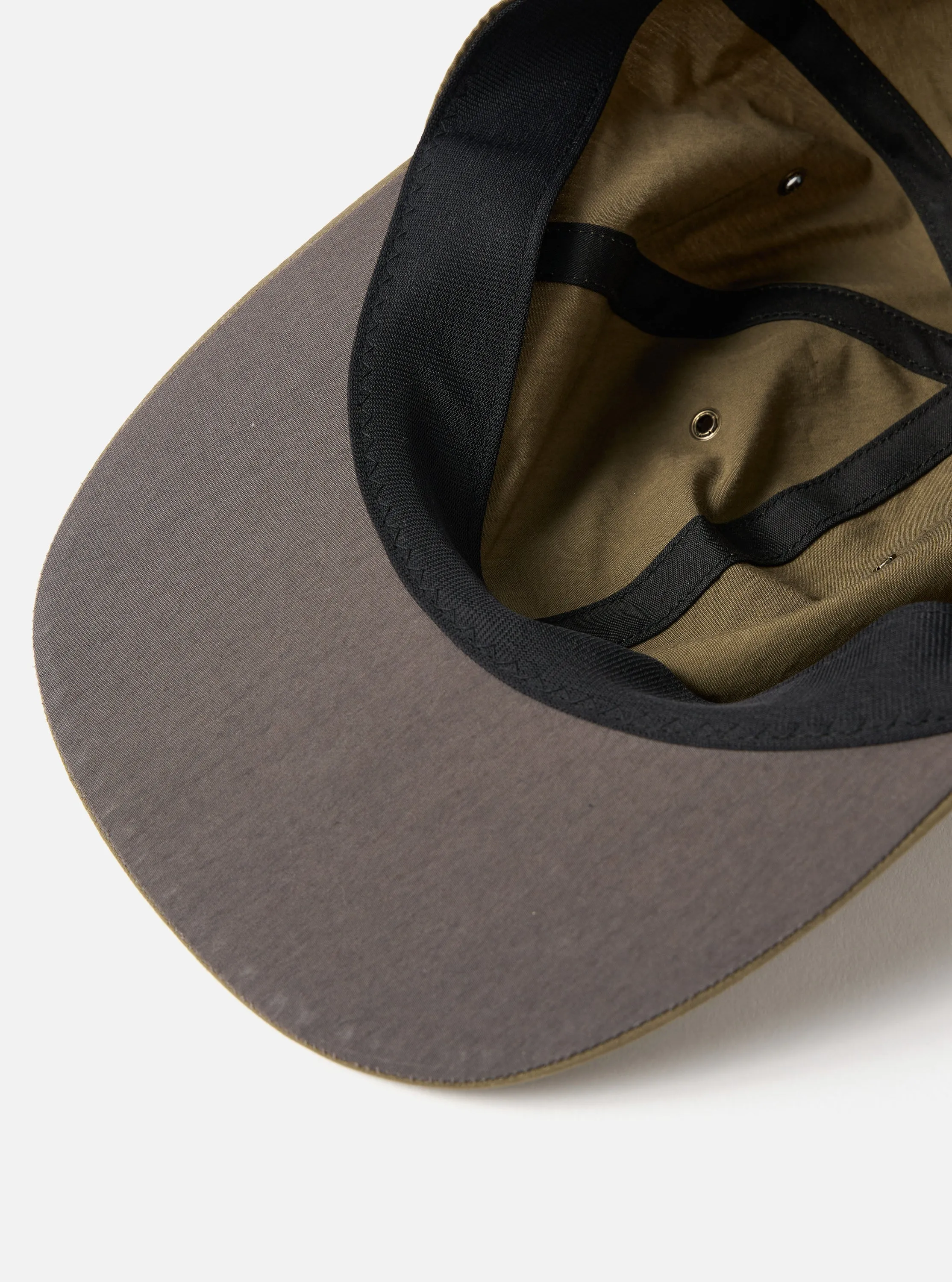 cableami® B.B Cap in Olive/Grey Nylon