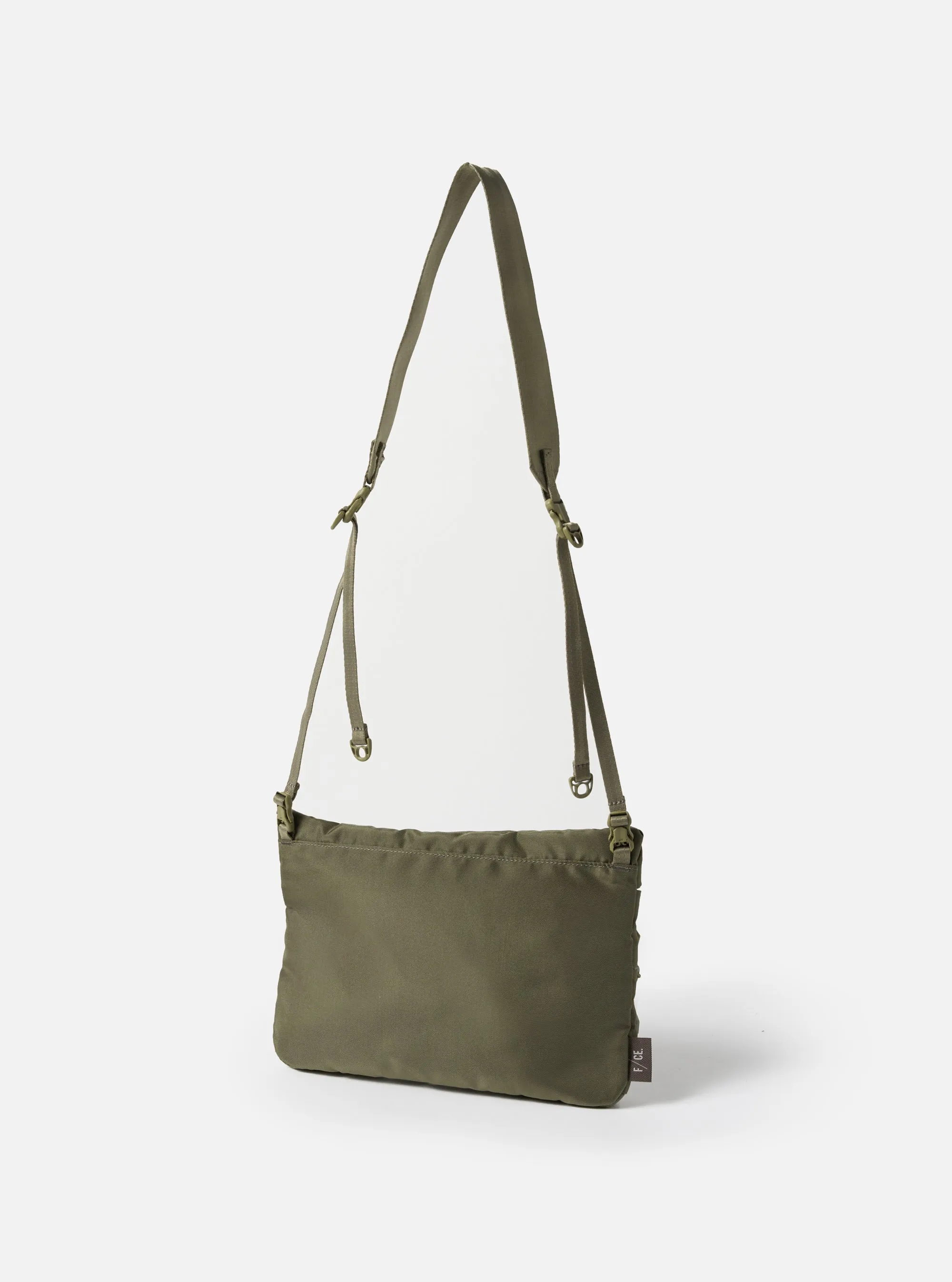 F/CE.® 420 re/cor Sacoche in Sage Green