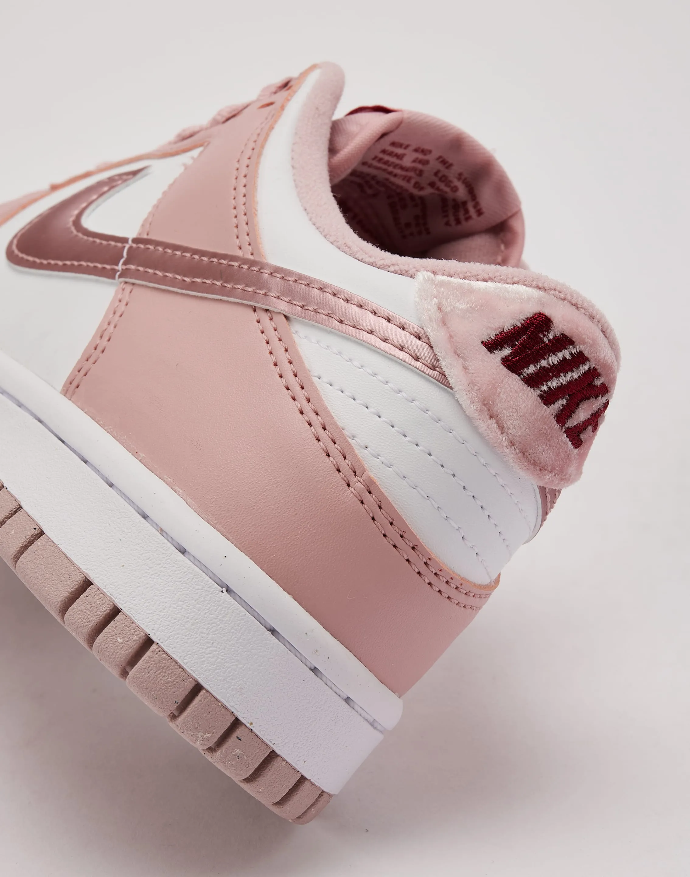 Nike Dunk Low Grade-School