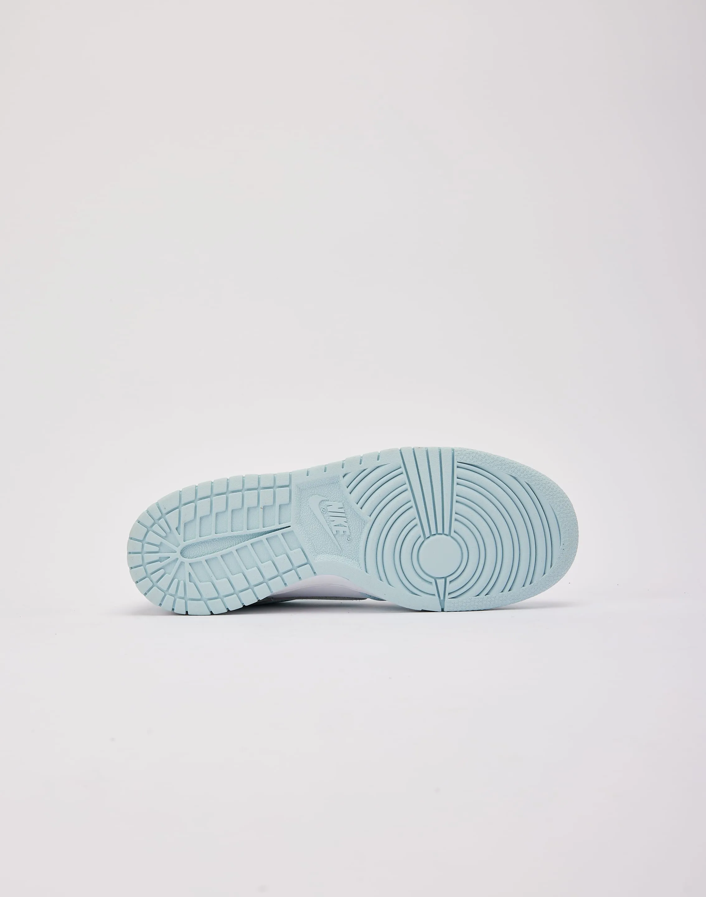 Nike Dunk Low Grade-School