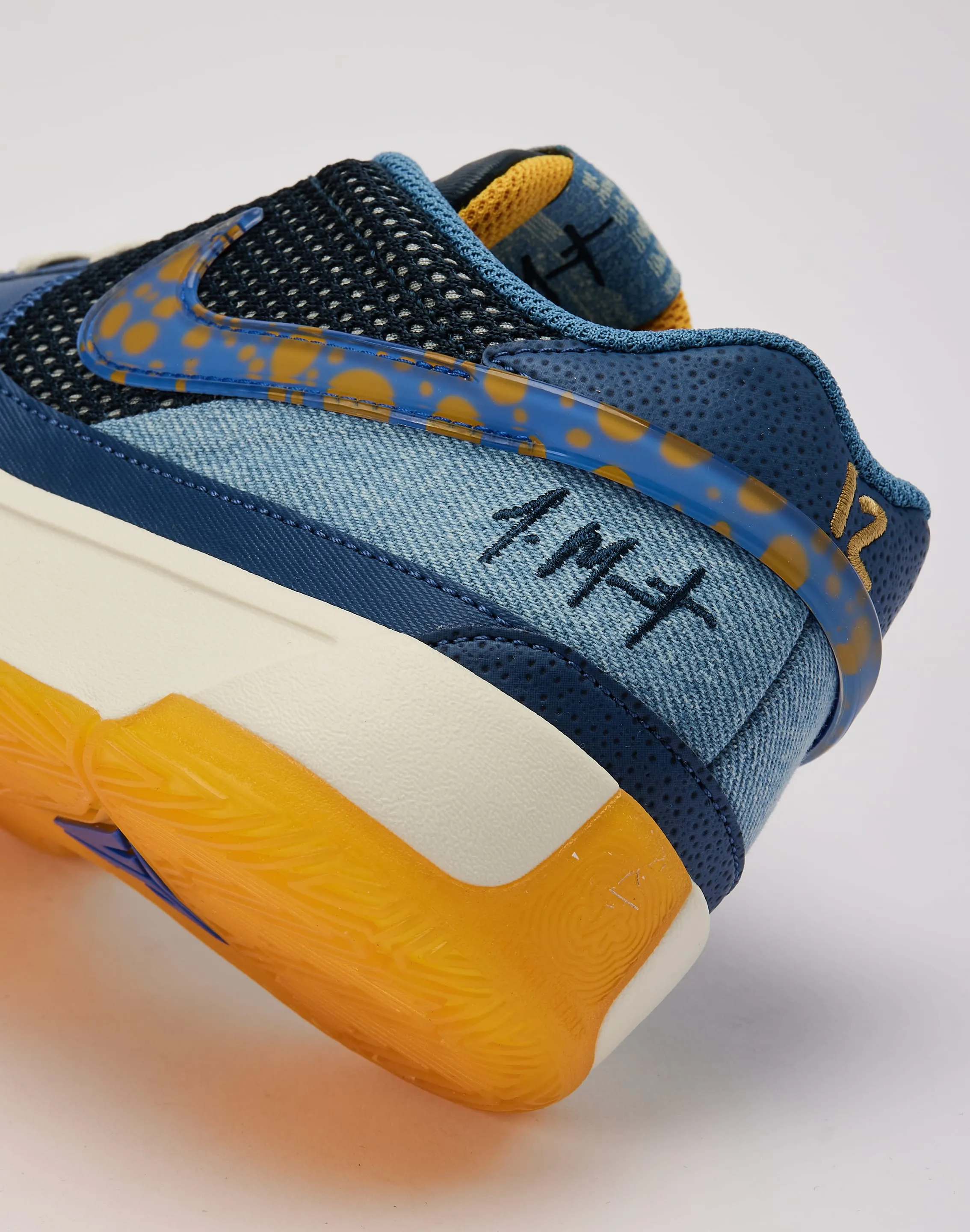 Nike Ja 1 SE Grade-School