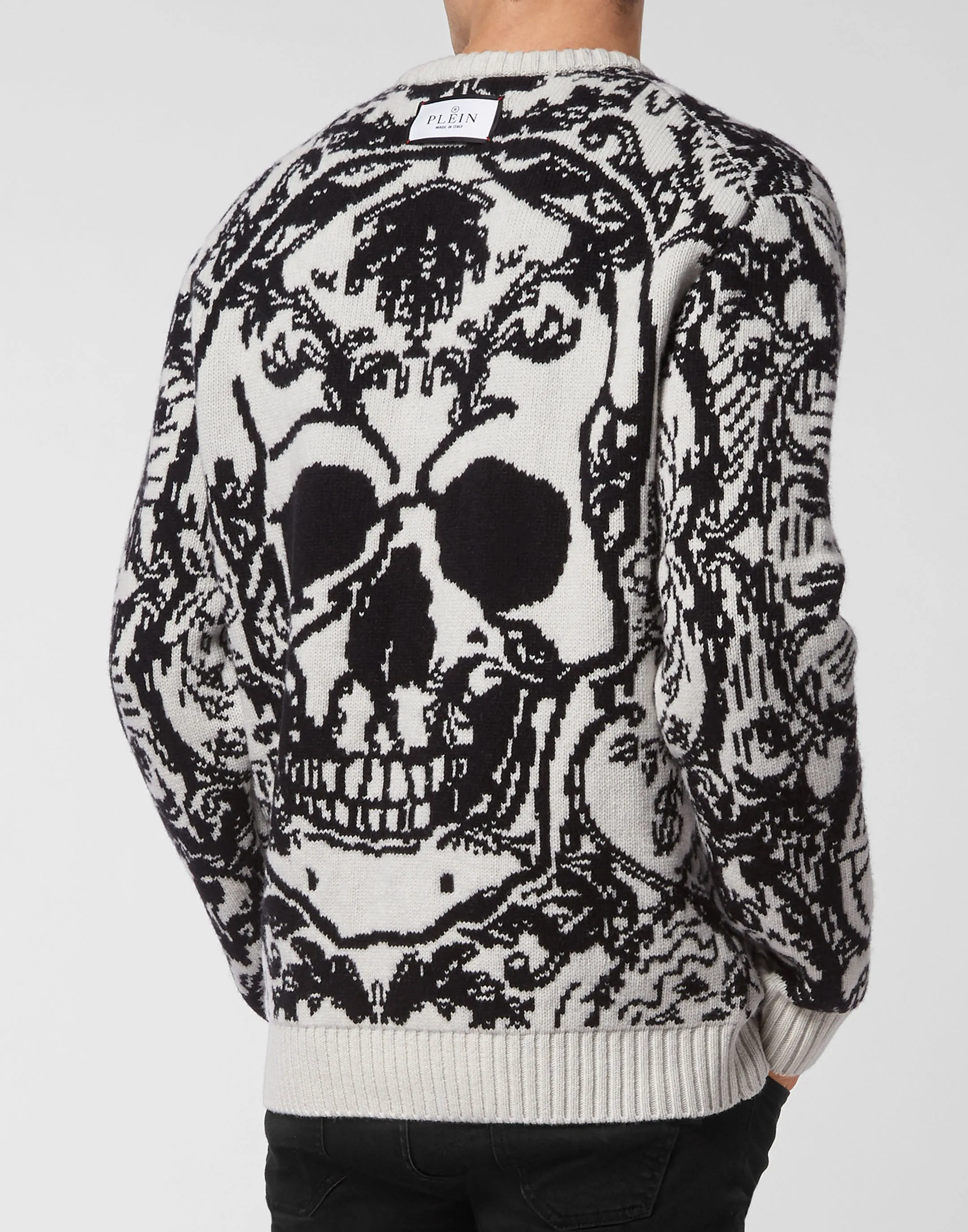 Pullover Round Neck LS