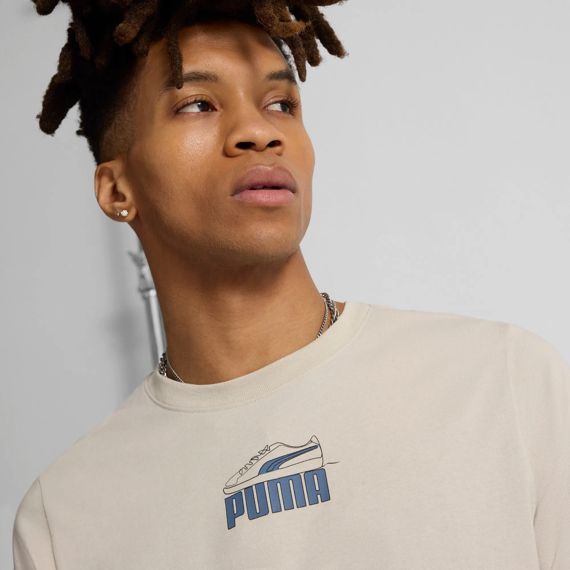 PUMA Men's GRAPHICS Shoe Tee